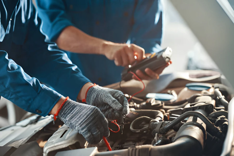 How to Know When You Need a Mobile Auto Repair Service in Pensacola, FL